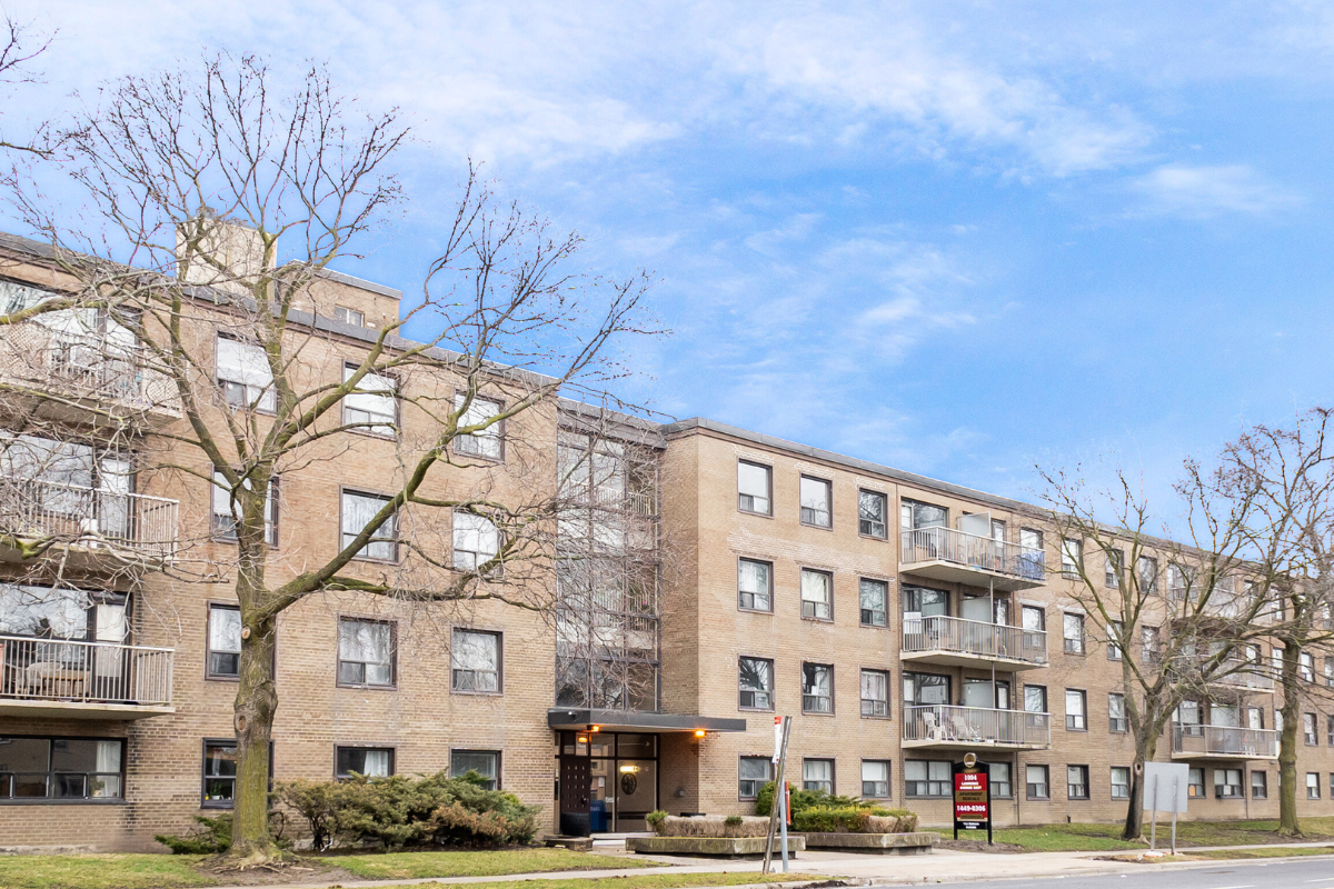 Lawrence Apartments - Photo 12