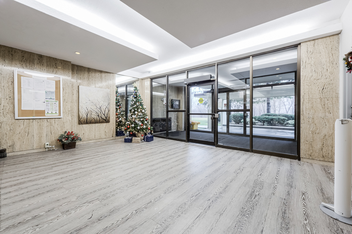 Bentley Apartments - Photo 24