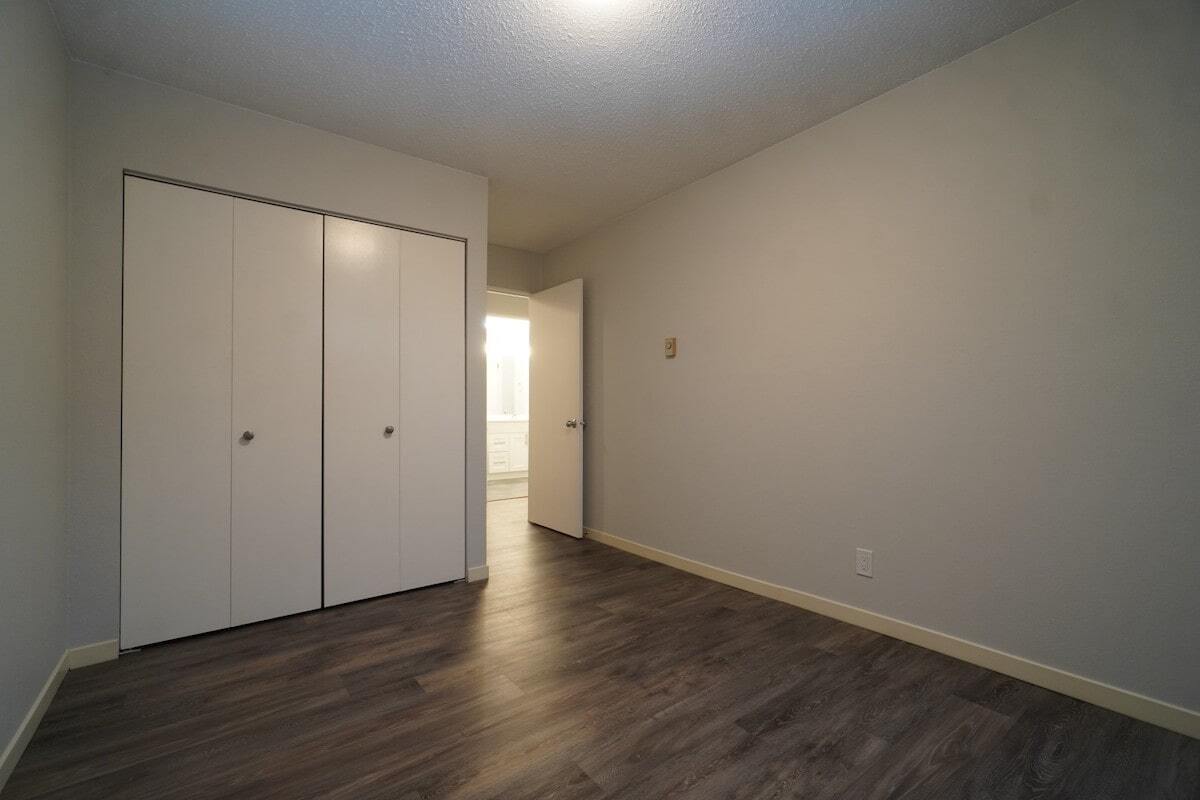 Sentinel Apartments - Photo 14