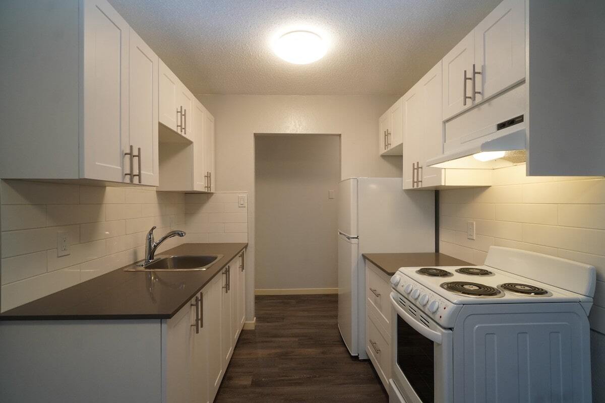 Sentinel Apartments - Photo 16