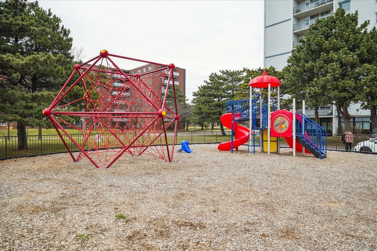 McCowan Apartments - Photo 20