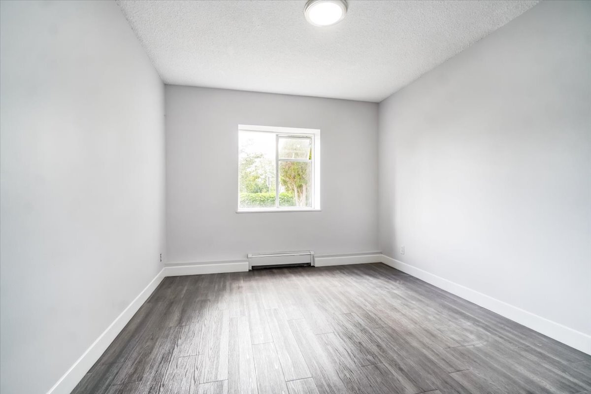 Hillcrest Manor Apartments - Photo 24
