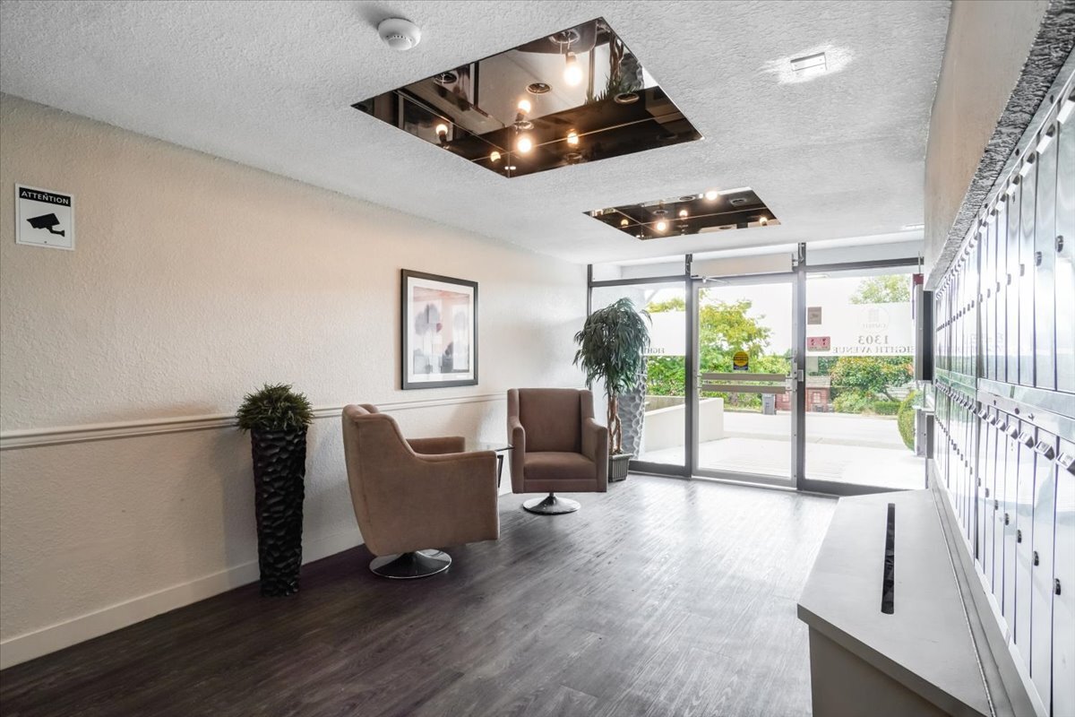 Hillcrest Manor Apartments - Photo 28