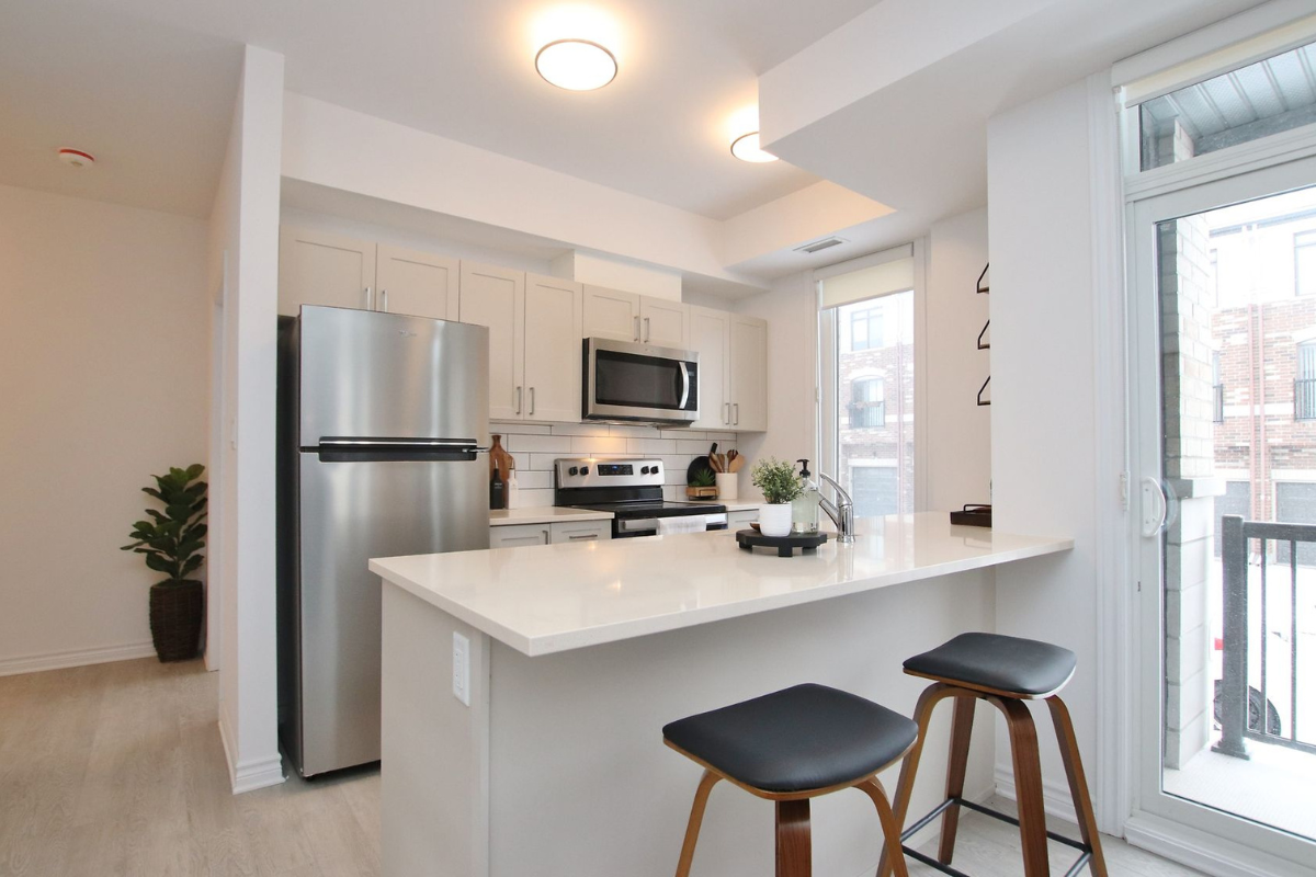 Hillview Apartments - Photo 12
