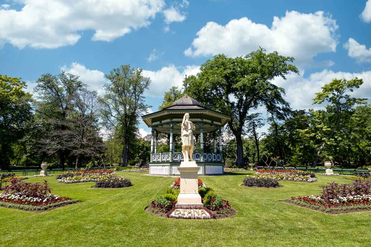 Spring Garden - Photo 63