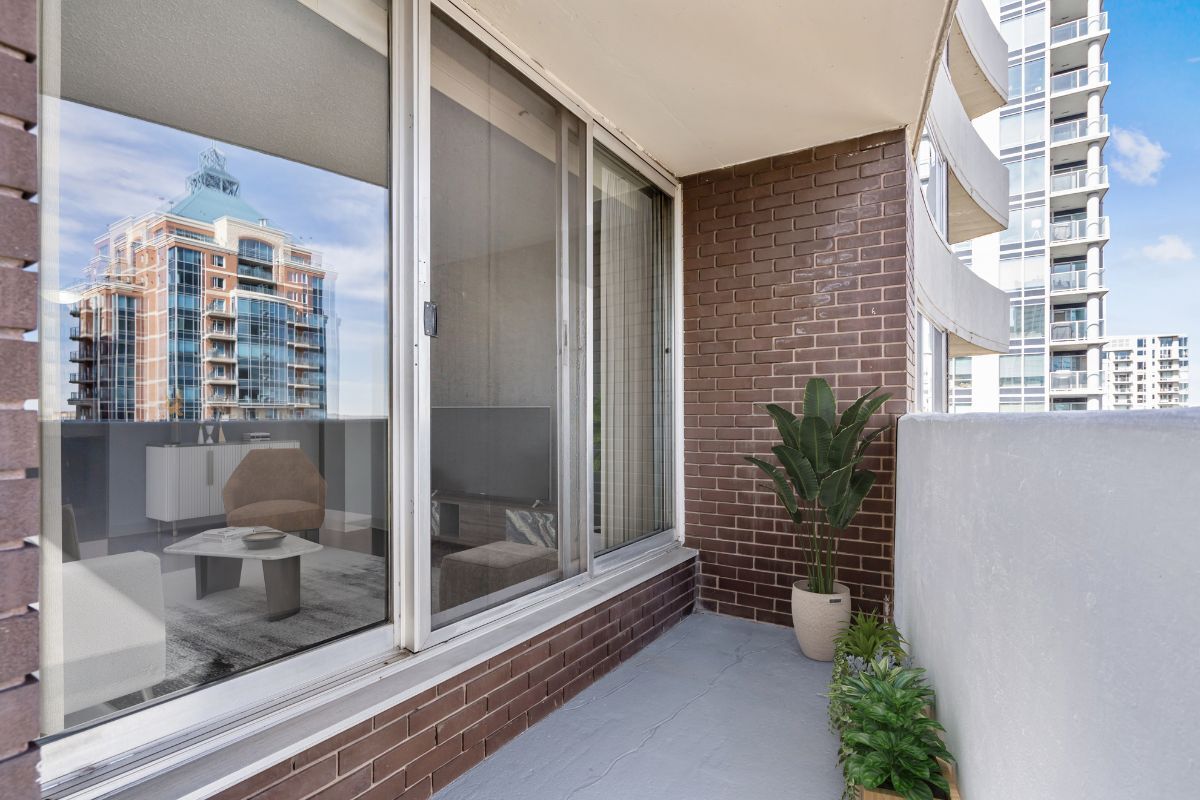 Vista Tower - Photo 42