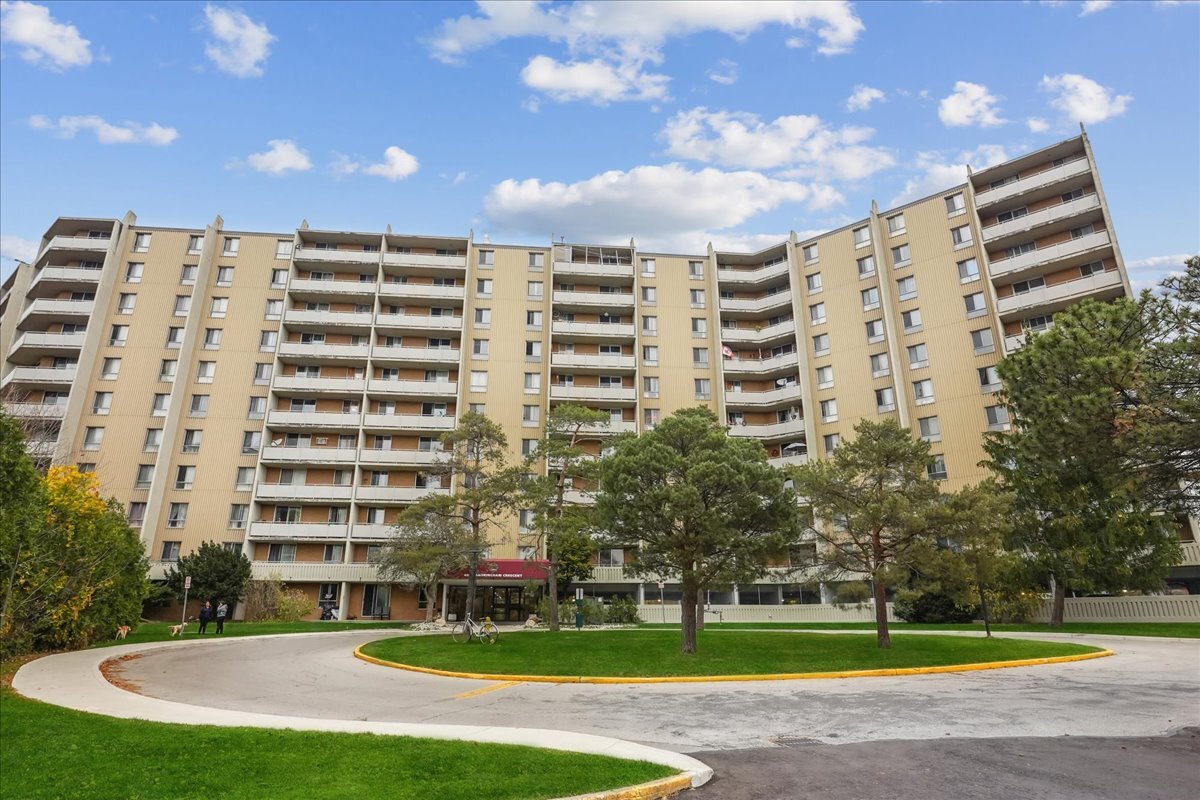 Highland Village - Photo 25