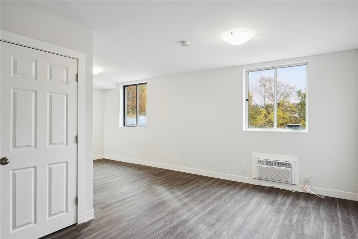 Highland Village - Photo 24
