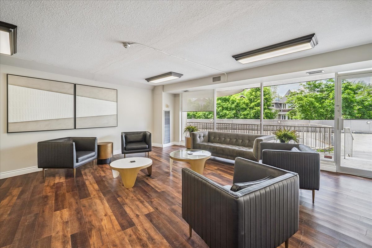 John Street Apartments - Photo 8