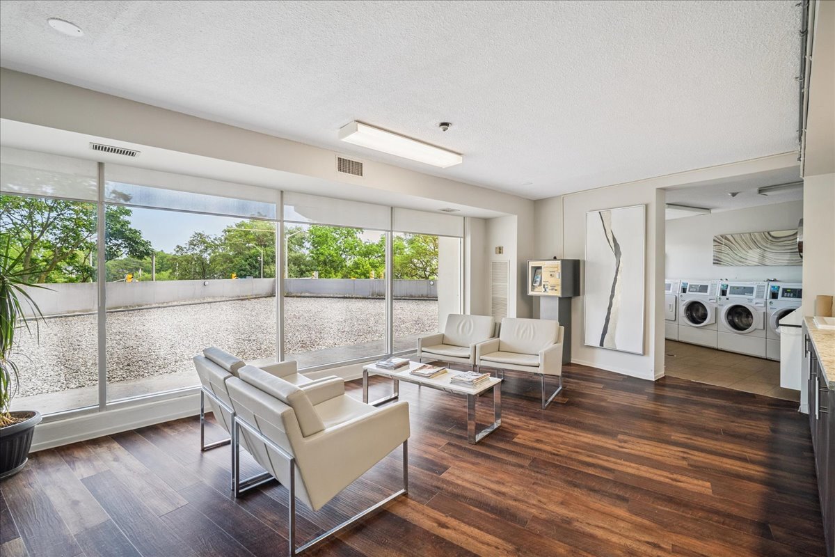 John Street Apartments - Photo 12