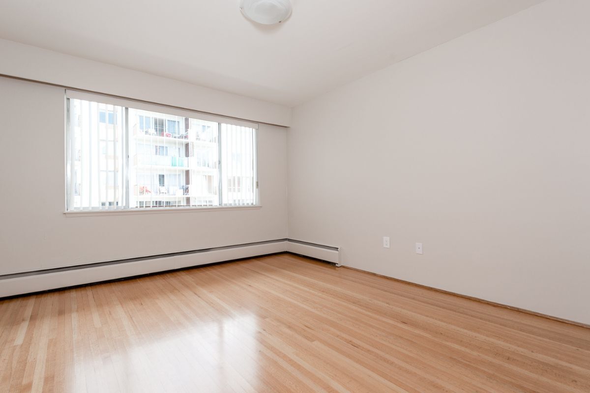 Hollyhill Towers - Photo 21