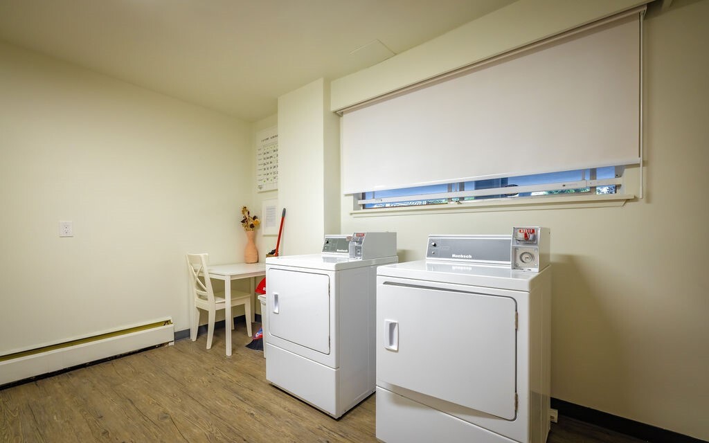 Hollyhill Towers - Photo 30