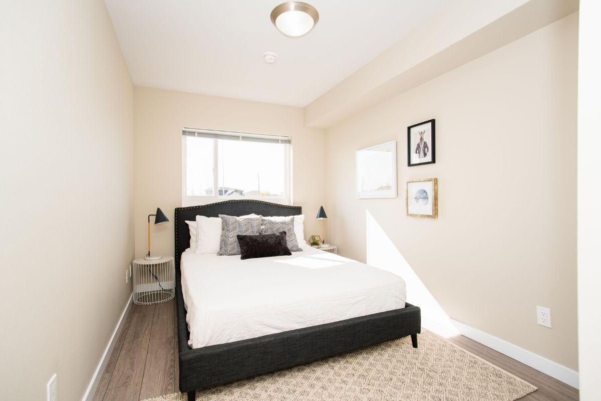 Sterling Manor - Photo 33