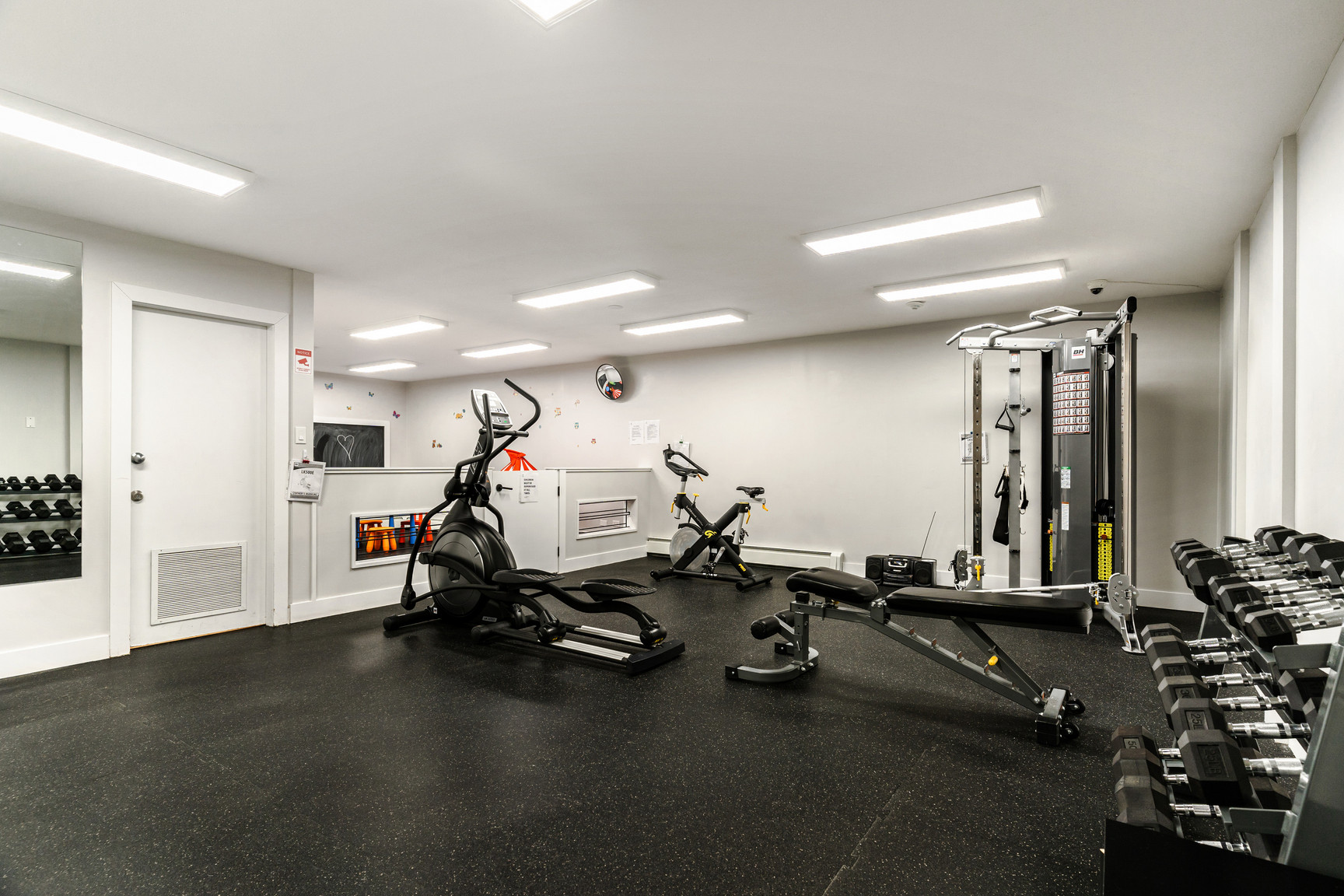 Kingston Towers Co-Living - Photo 8