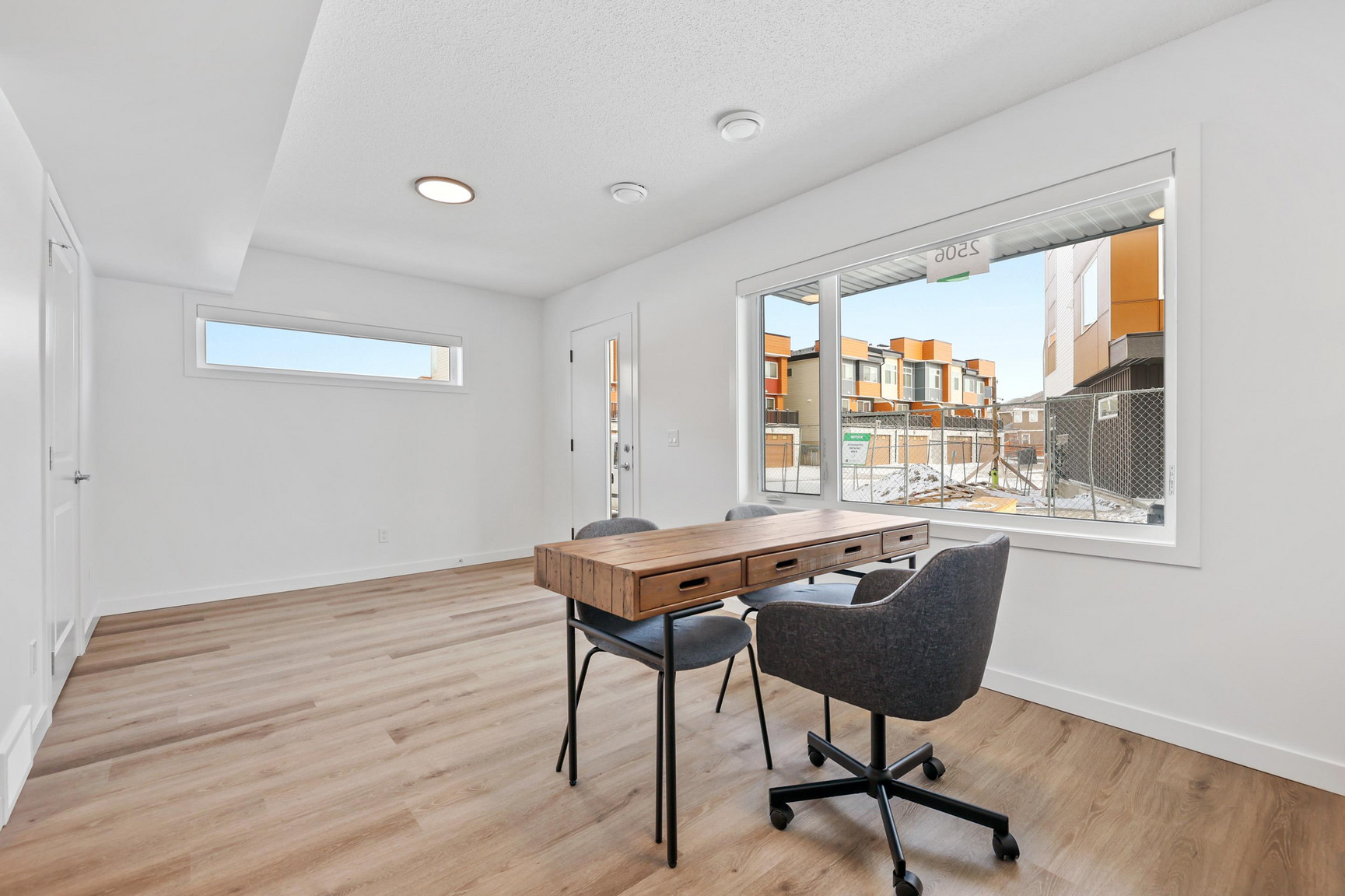 Jade Townhomes - Photo 11