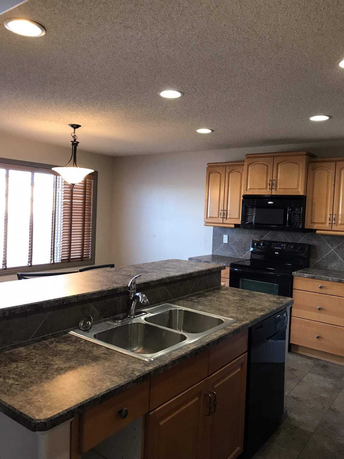 20 Becker Crescent - Photo 9