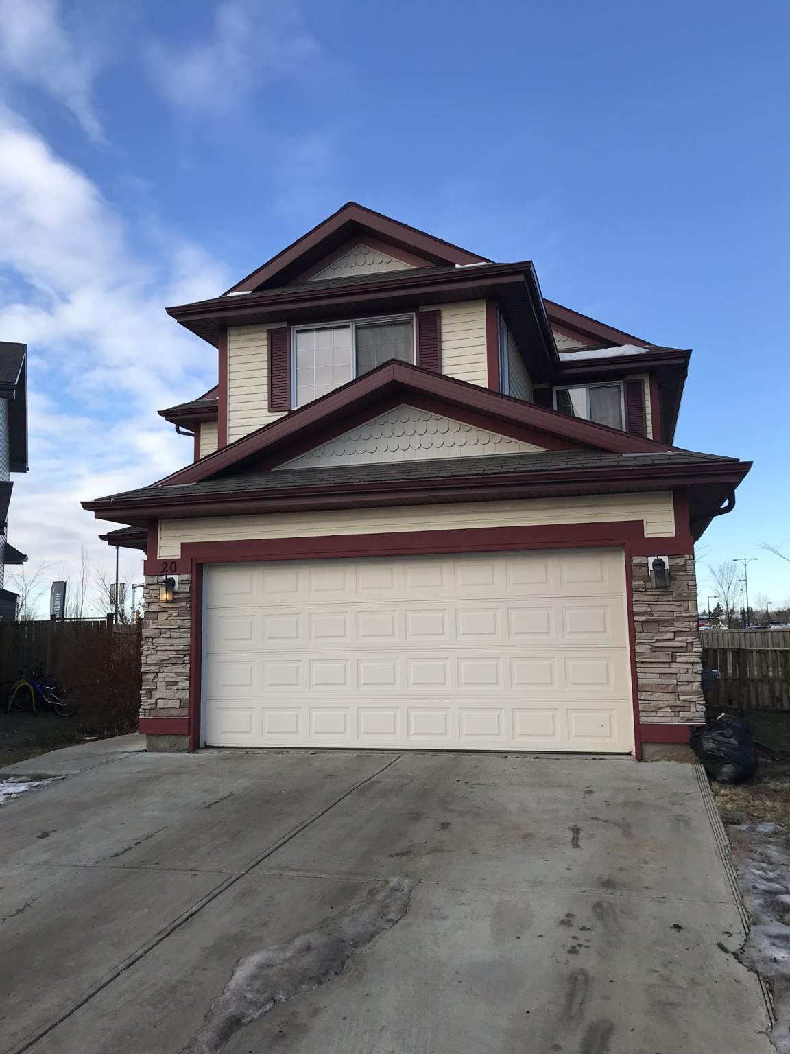20 Becker Crescent