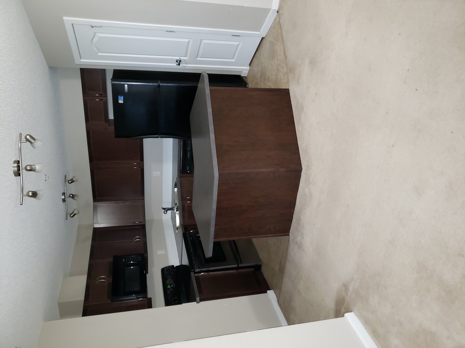 311 392 Silverberry Road - Photo 6