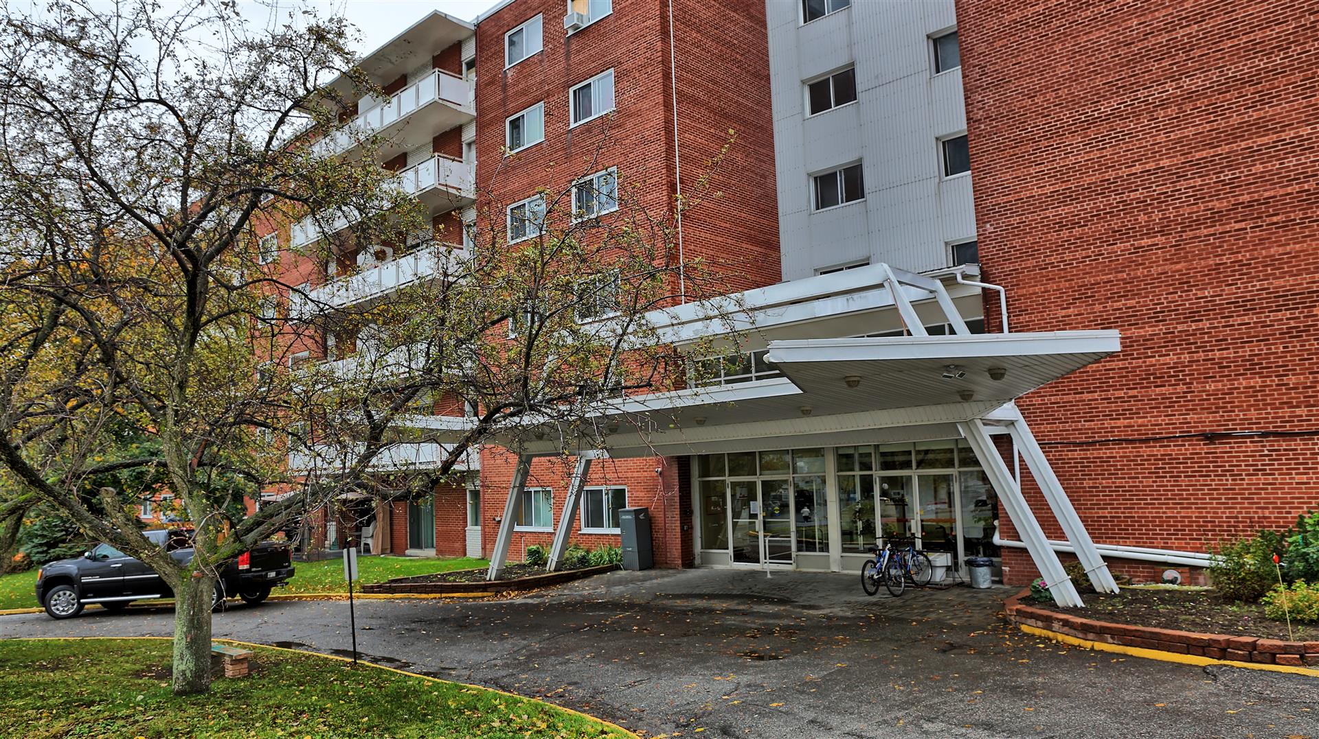1147 Ramsey View Court, Sudbury, ON P3E 2E6 — photo 1