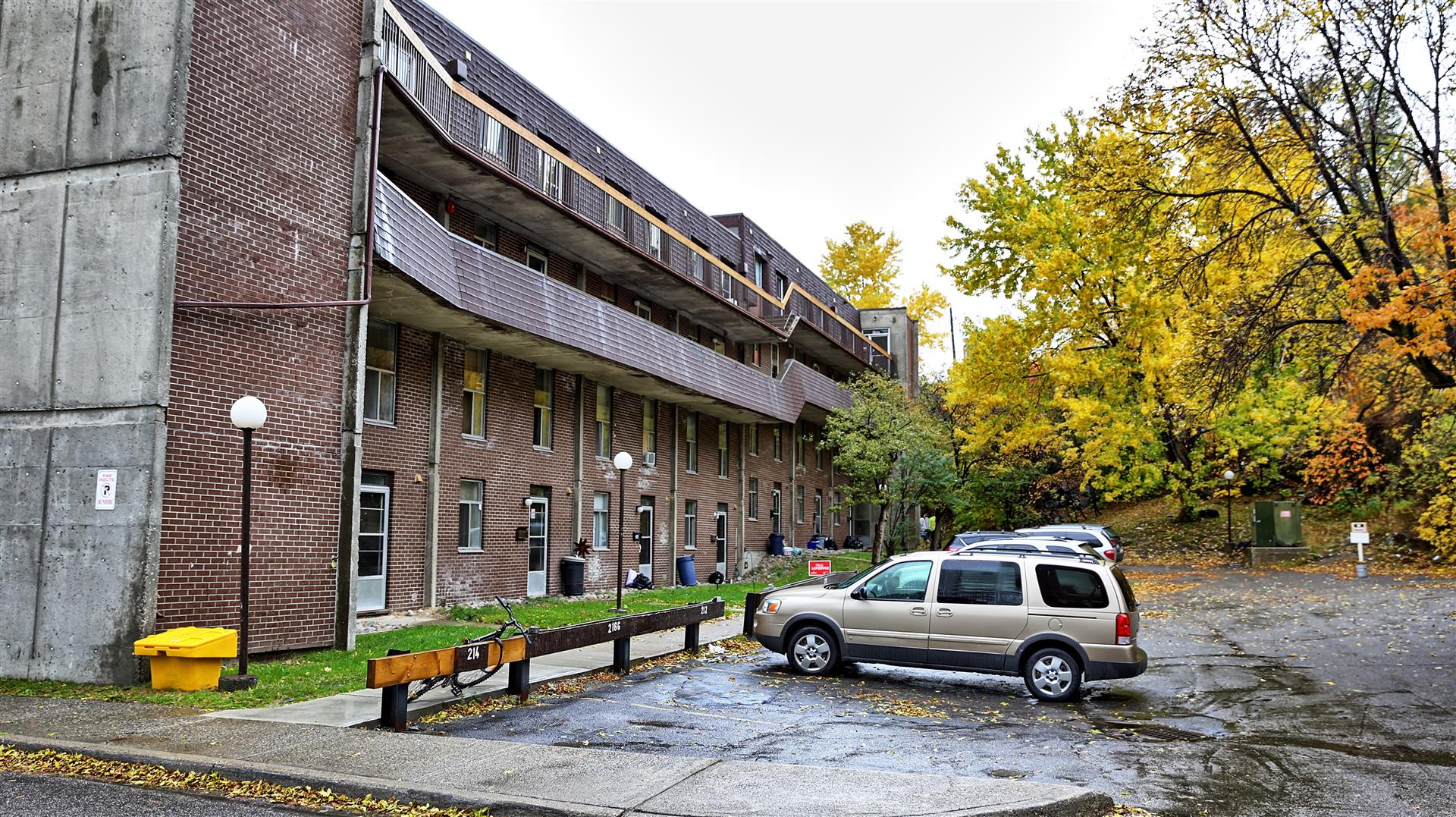 200 Ste Anne's Rd, Sudbury, ON P3C 5M5 — photo 2