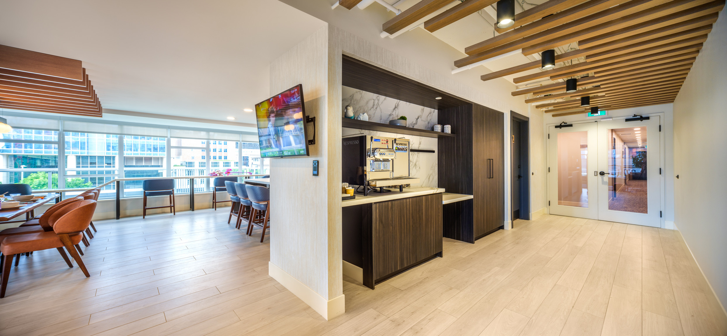 The Oliver Apartments - Photo 39
