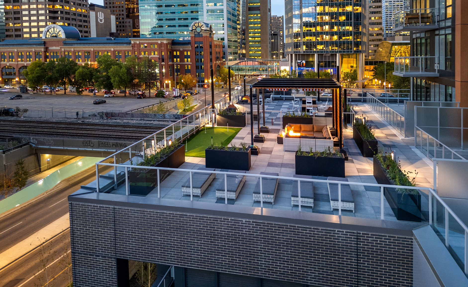 The Oliver Apartments - Photo 6