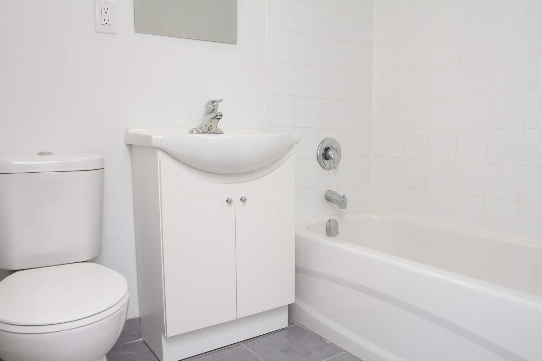 Blenheim Court Apartments - Photo 6