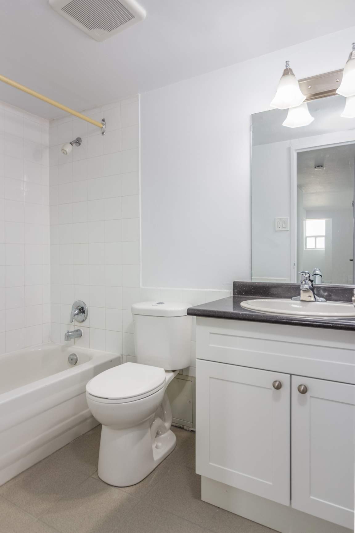Westdale Apartments - Photo 8