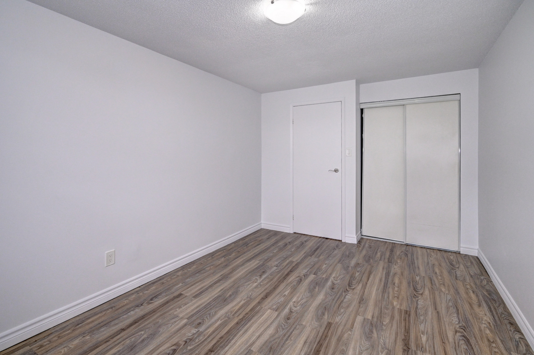 262-266 Kingswood Estates - Photo 9