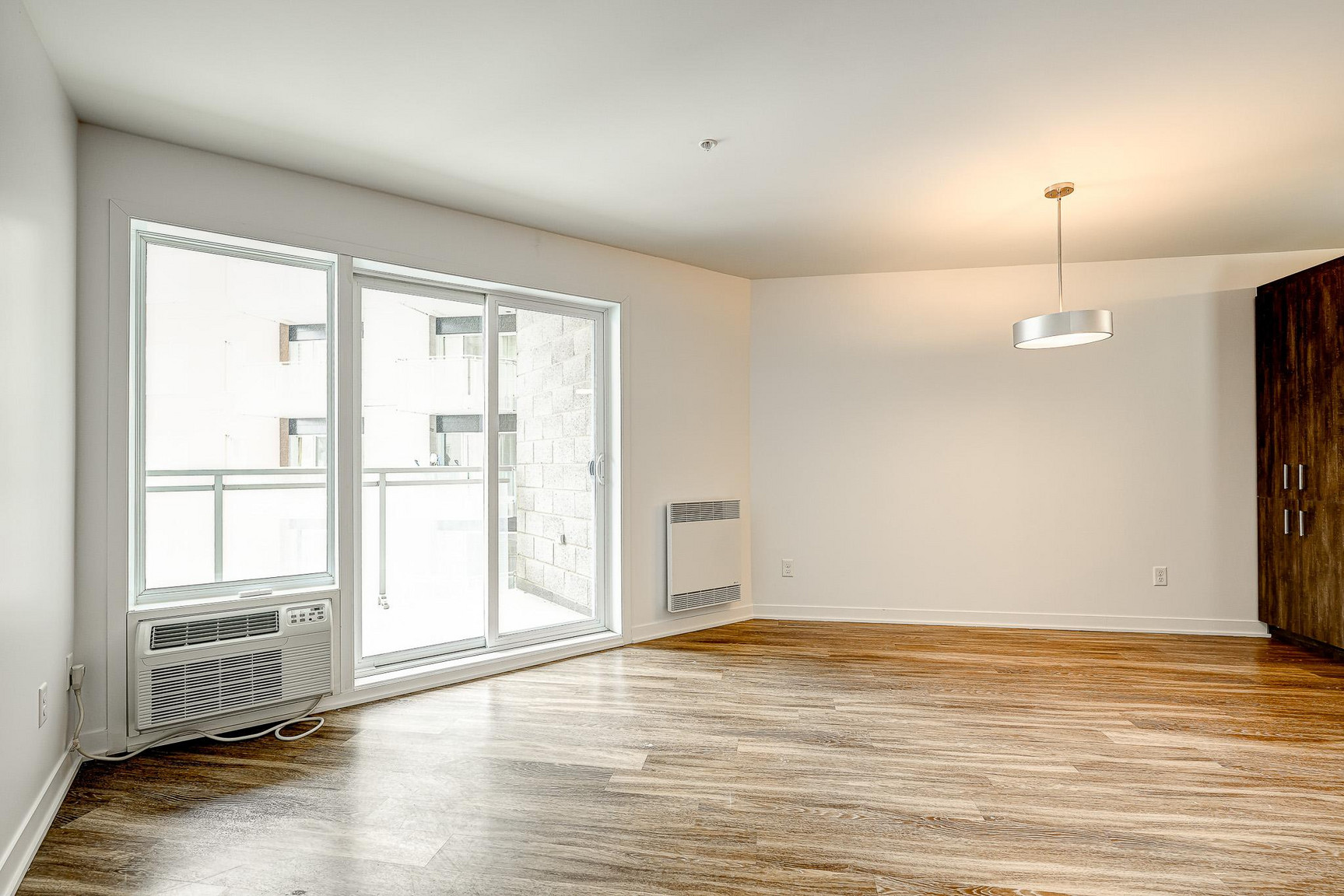 173 Boulevard Armand-Frappier - Photo 7