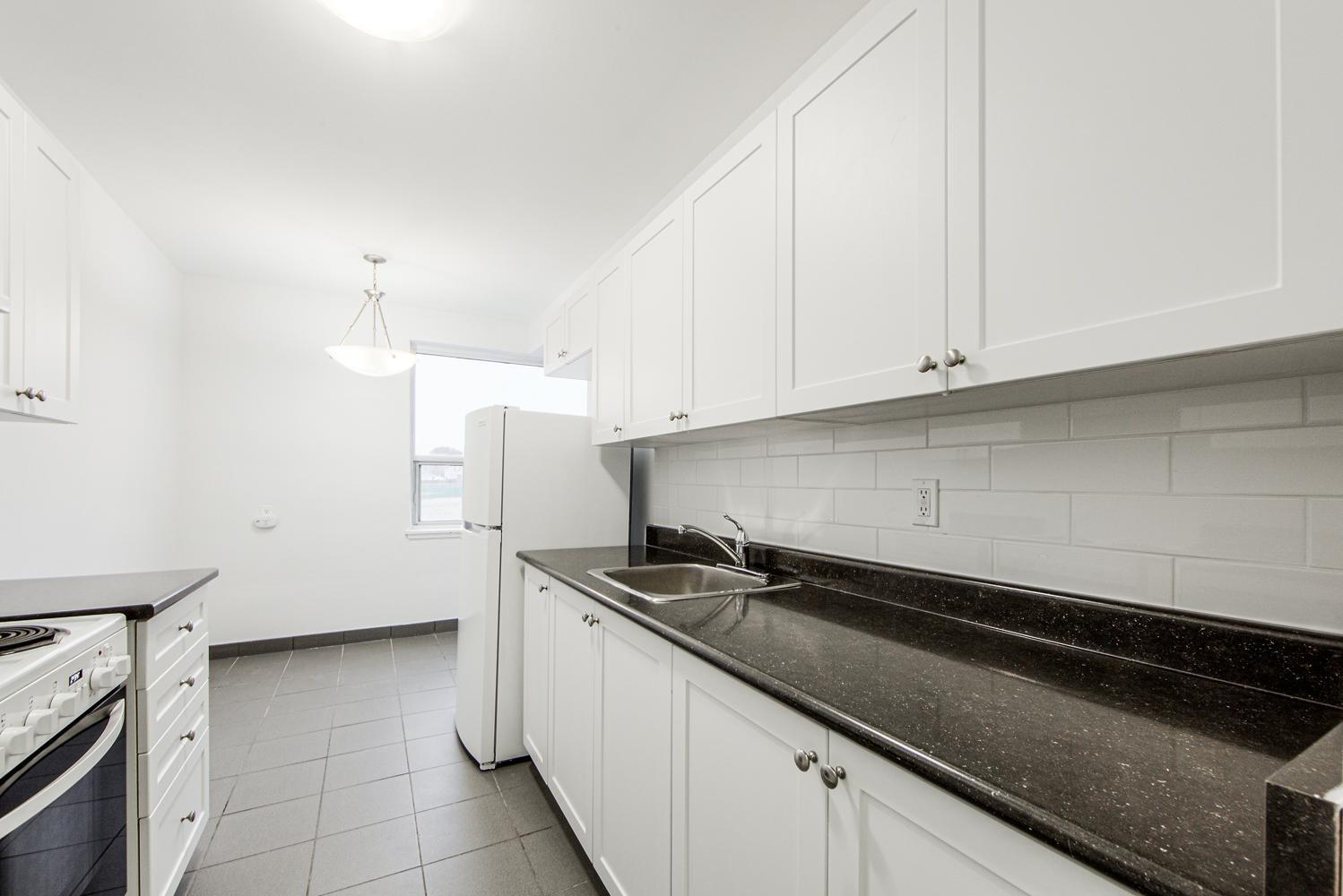 Rannock & Pharmacy Apartments - Photo 4