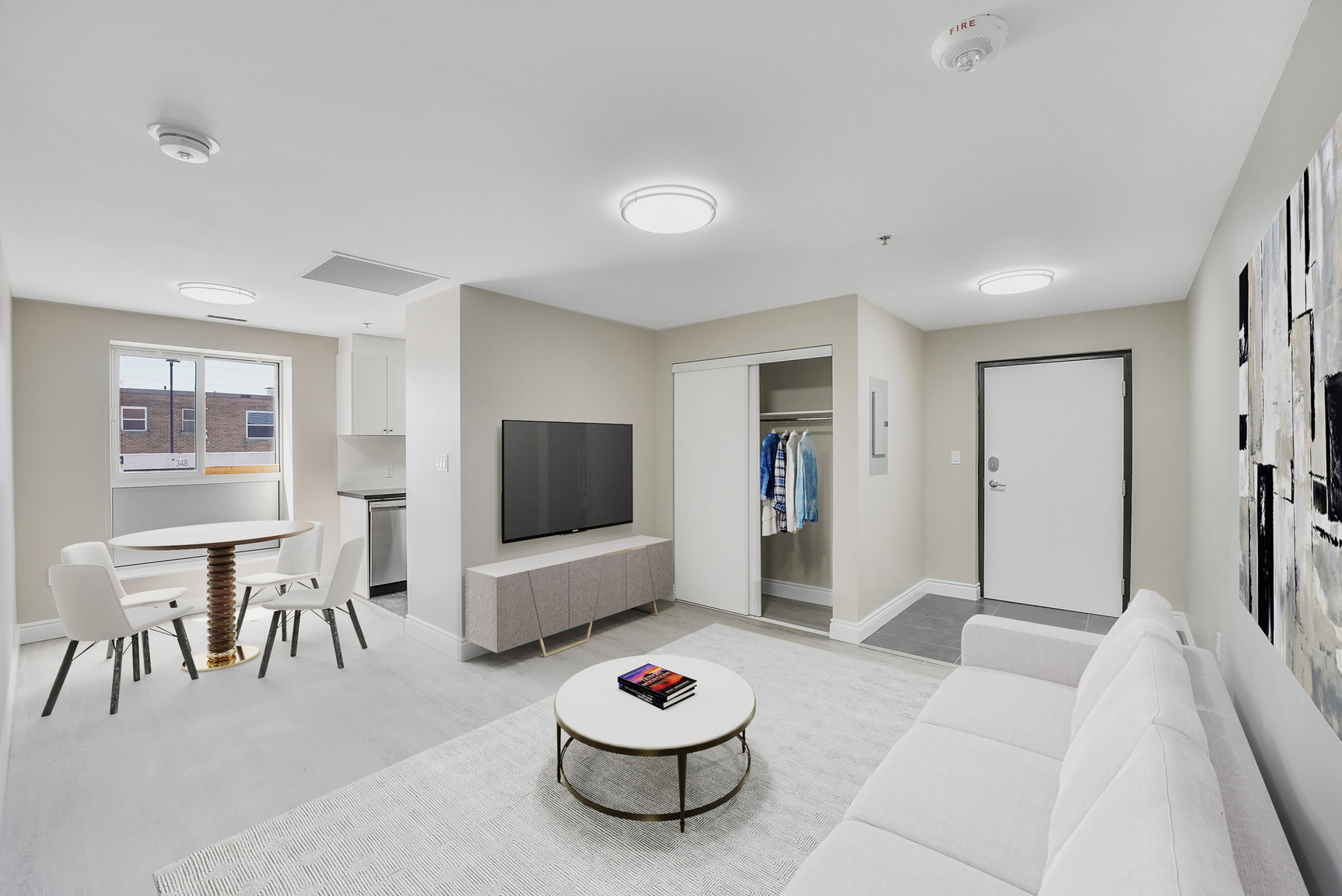 205 Oxford Apartments - Photo 3