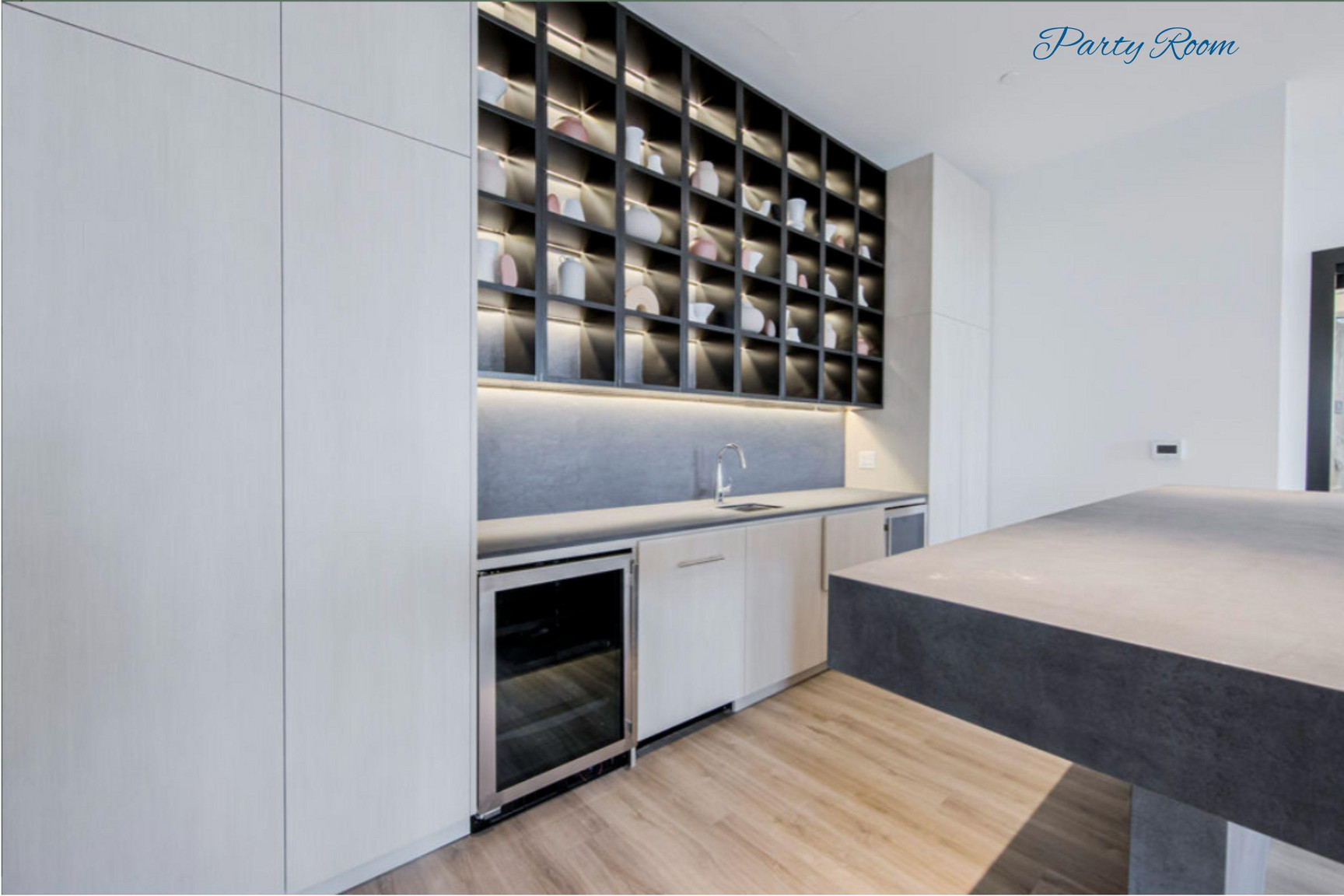 5249 Dundas Street W  - Photo 13