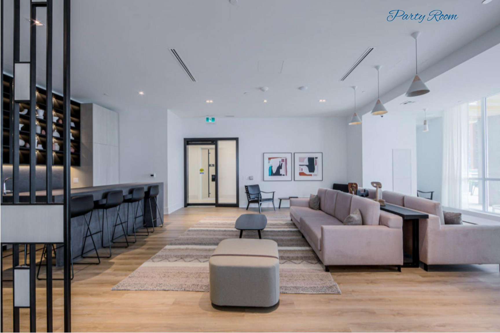 5249 Dundas Street W  - Photo 16