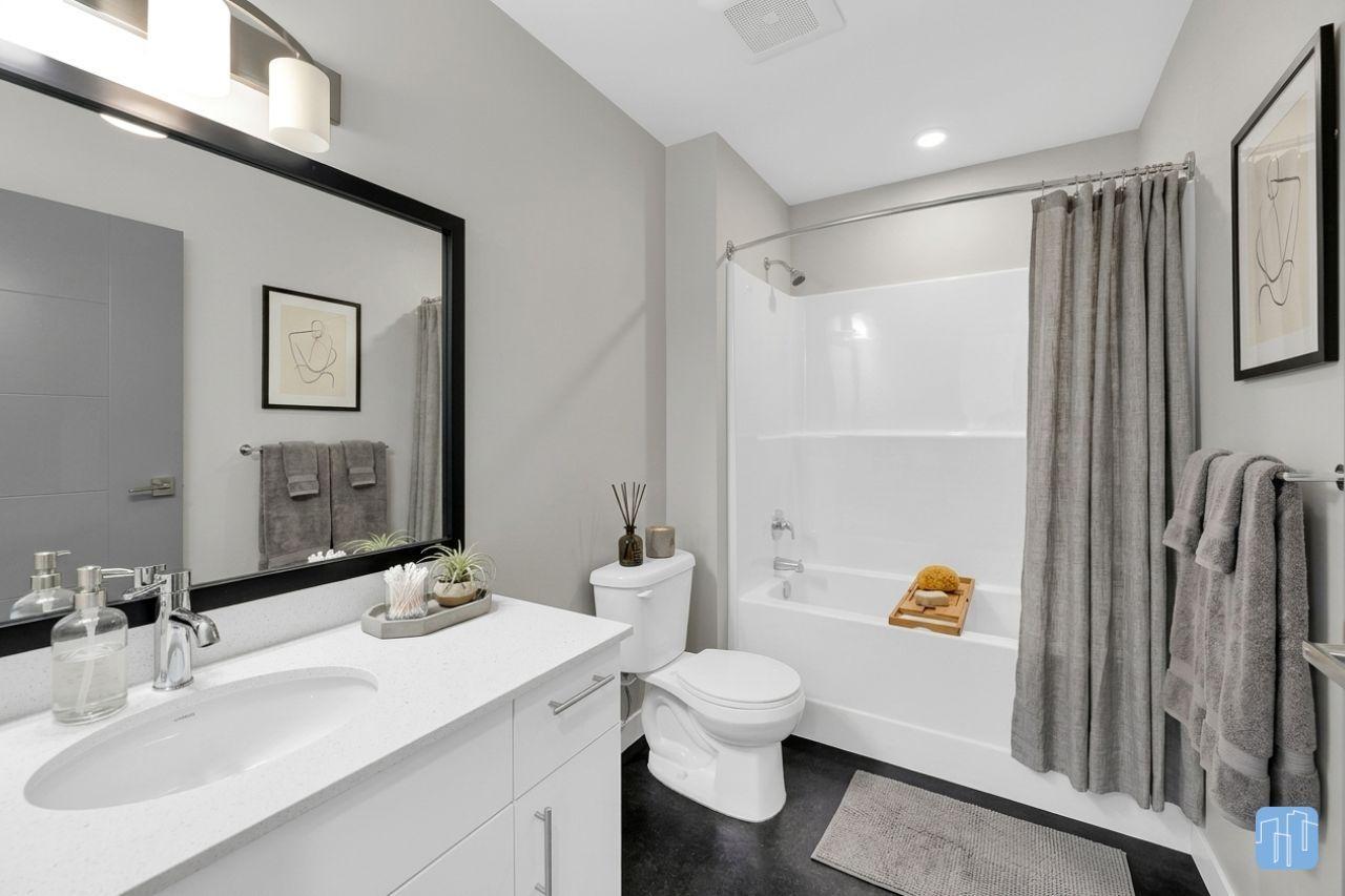 Hedstrom House - Photo 5