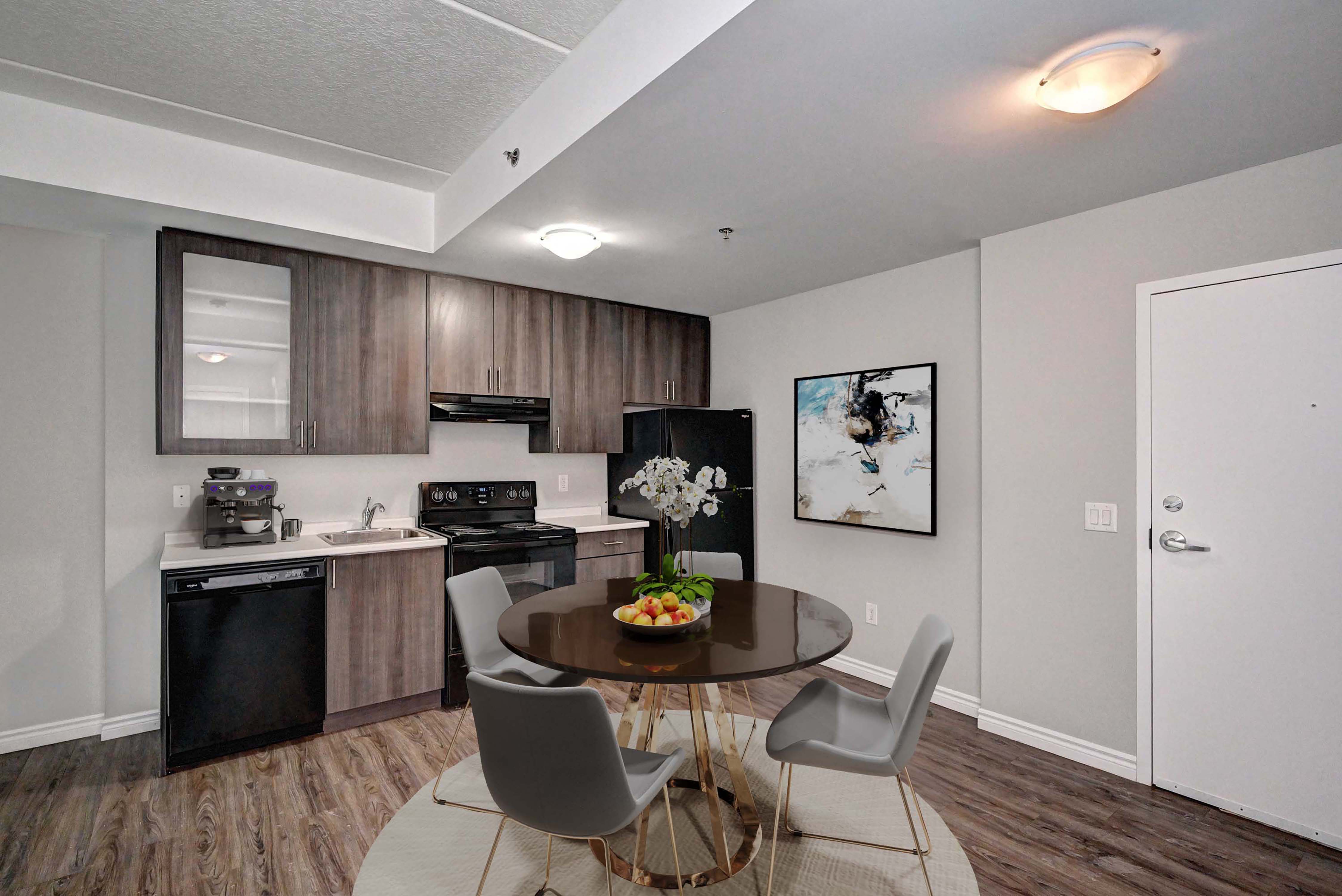 286 Kingswood Drive, Kitchener, ON N2E 2K2 — photo 2