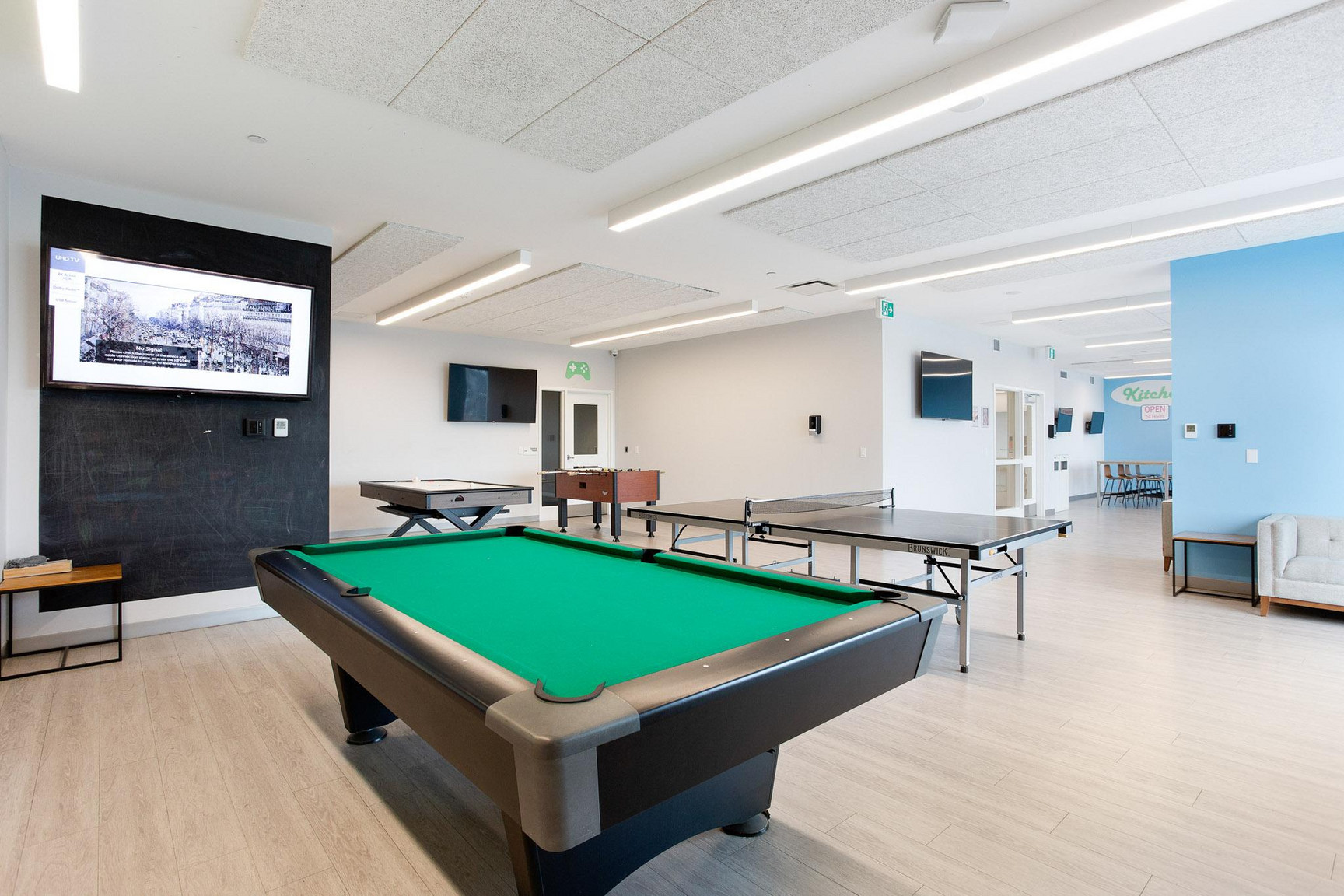 The Hub Calgary - Photo 18