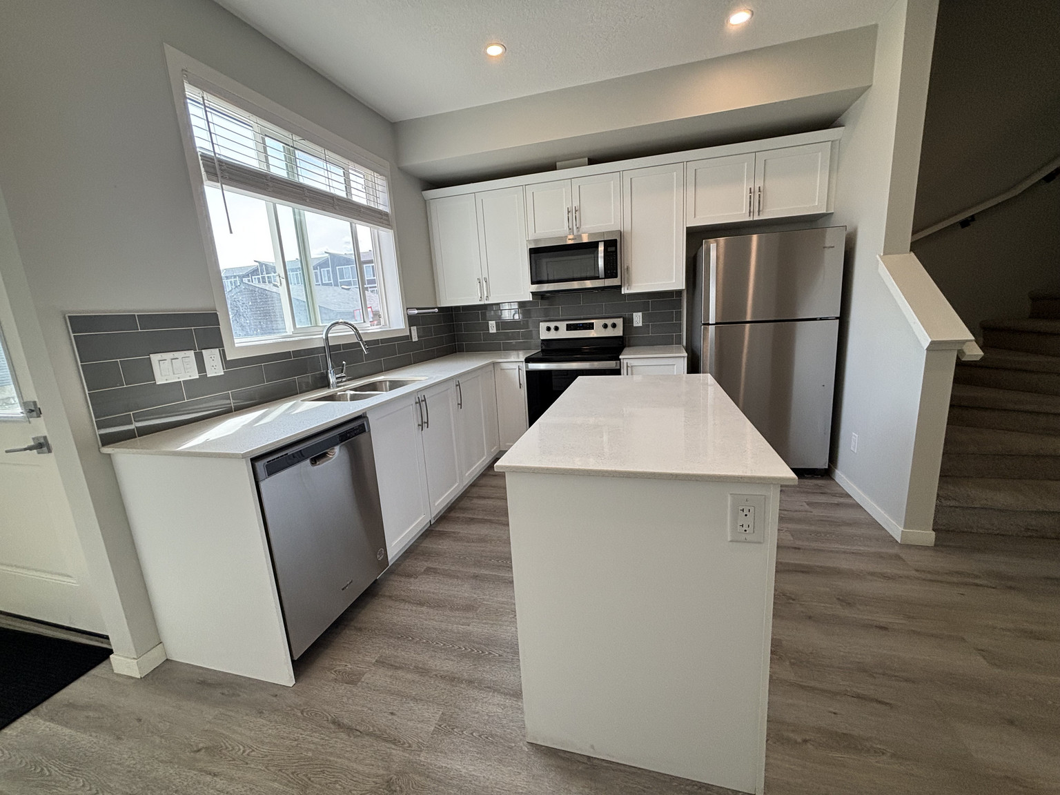 1162 Cornerstone Blvd. NE - Mainfloor Unit - Photo 9