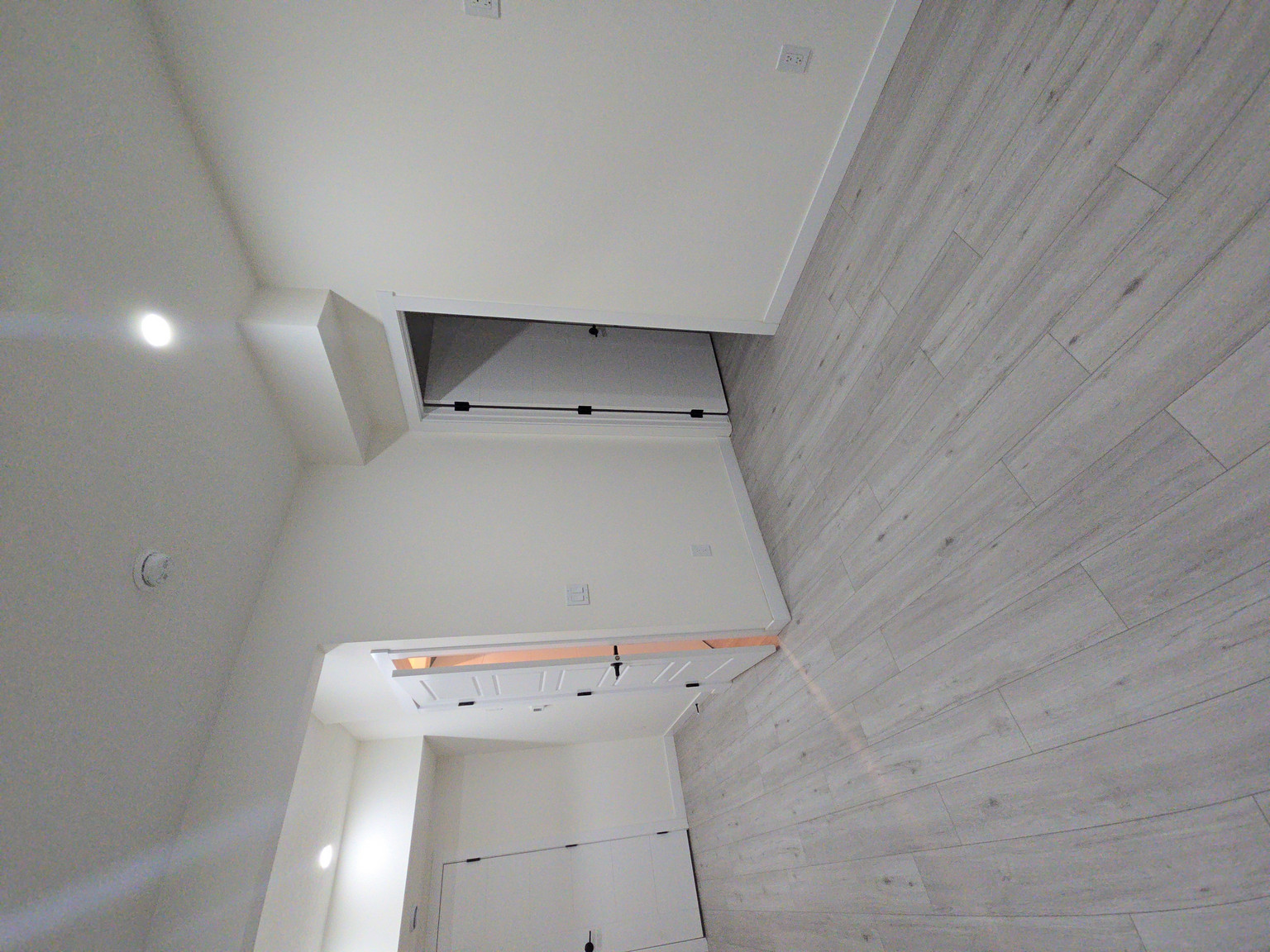 601 Corner Meadows Way NE - Unit B - Photo 5