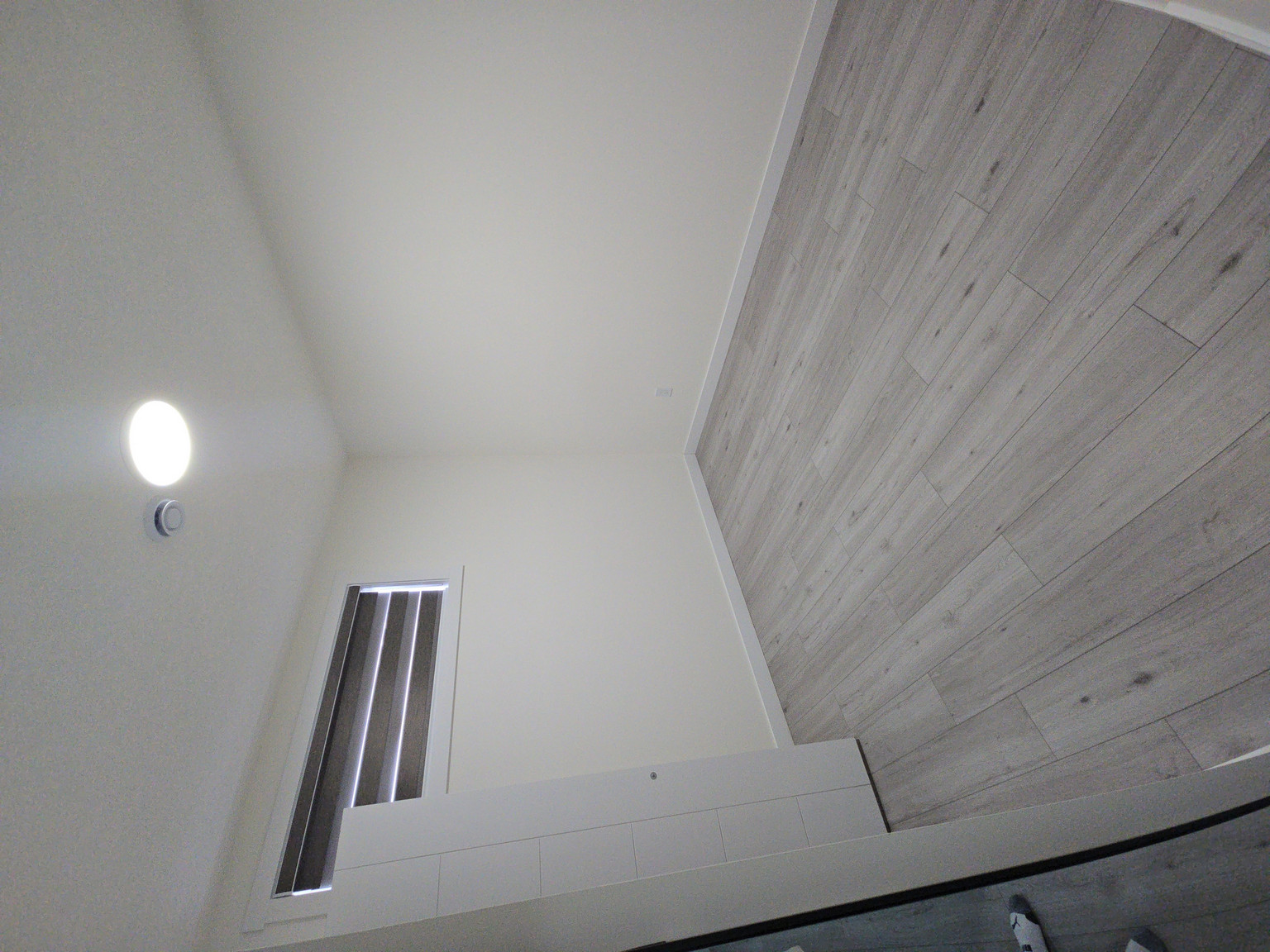 601 Corner Meadows Way NE - Unit B - Photo 8