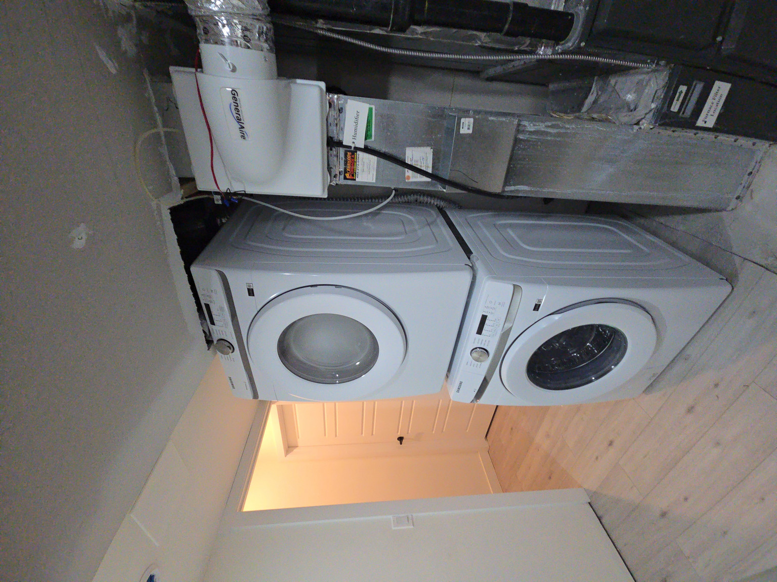601 Corner Meadows Way NE - Unit B - Photo 12