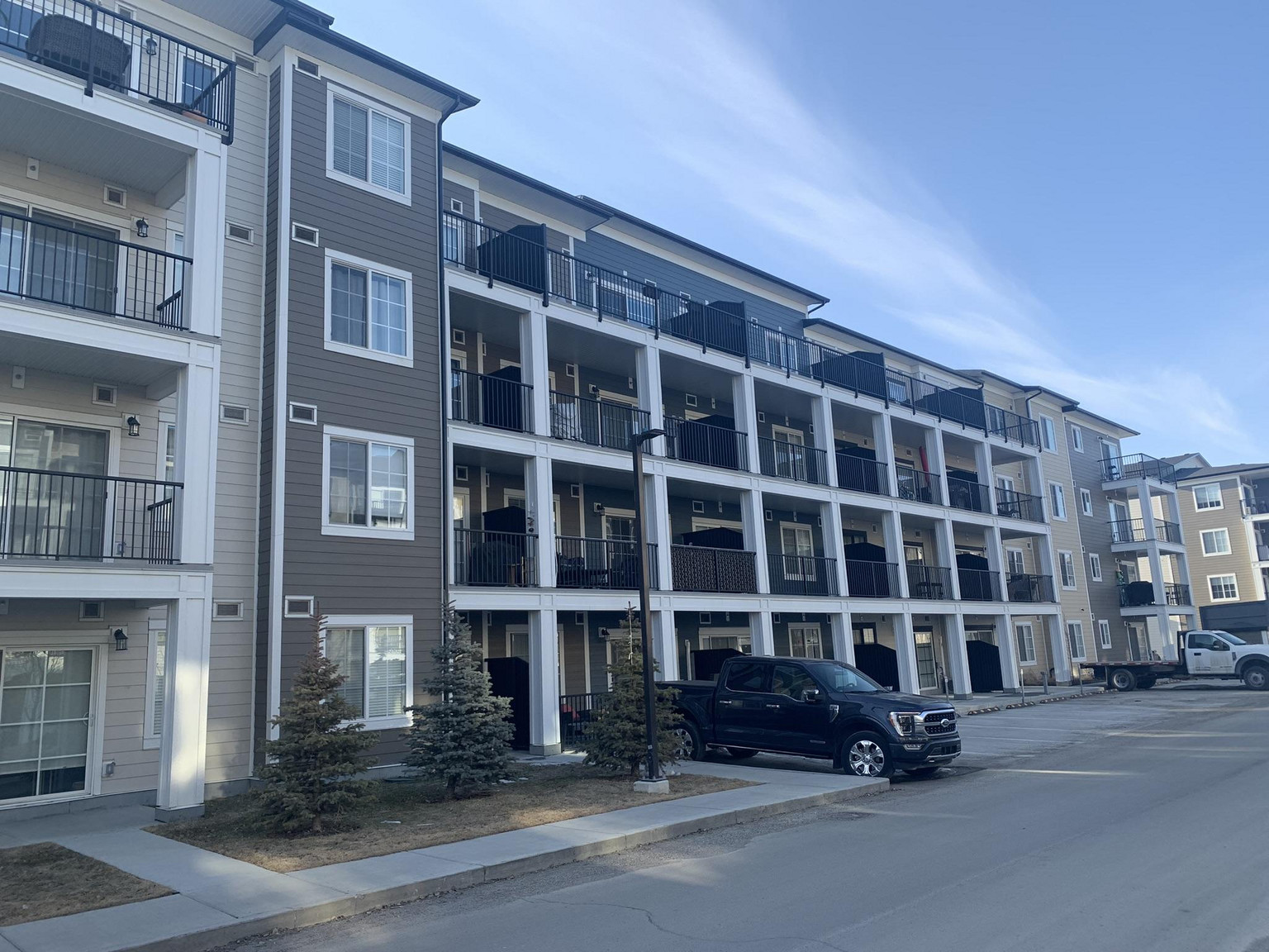 6319, 151 Legacy Main St SE