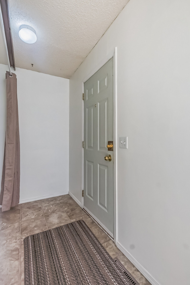 1113 , 200 Brookpark Drive SW - Photo 4