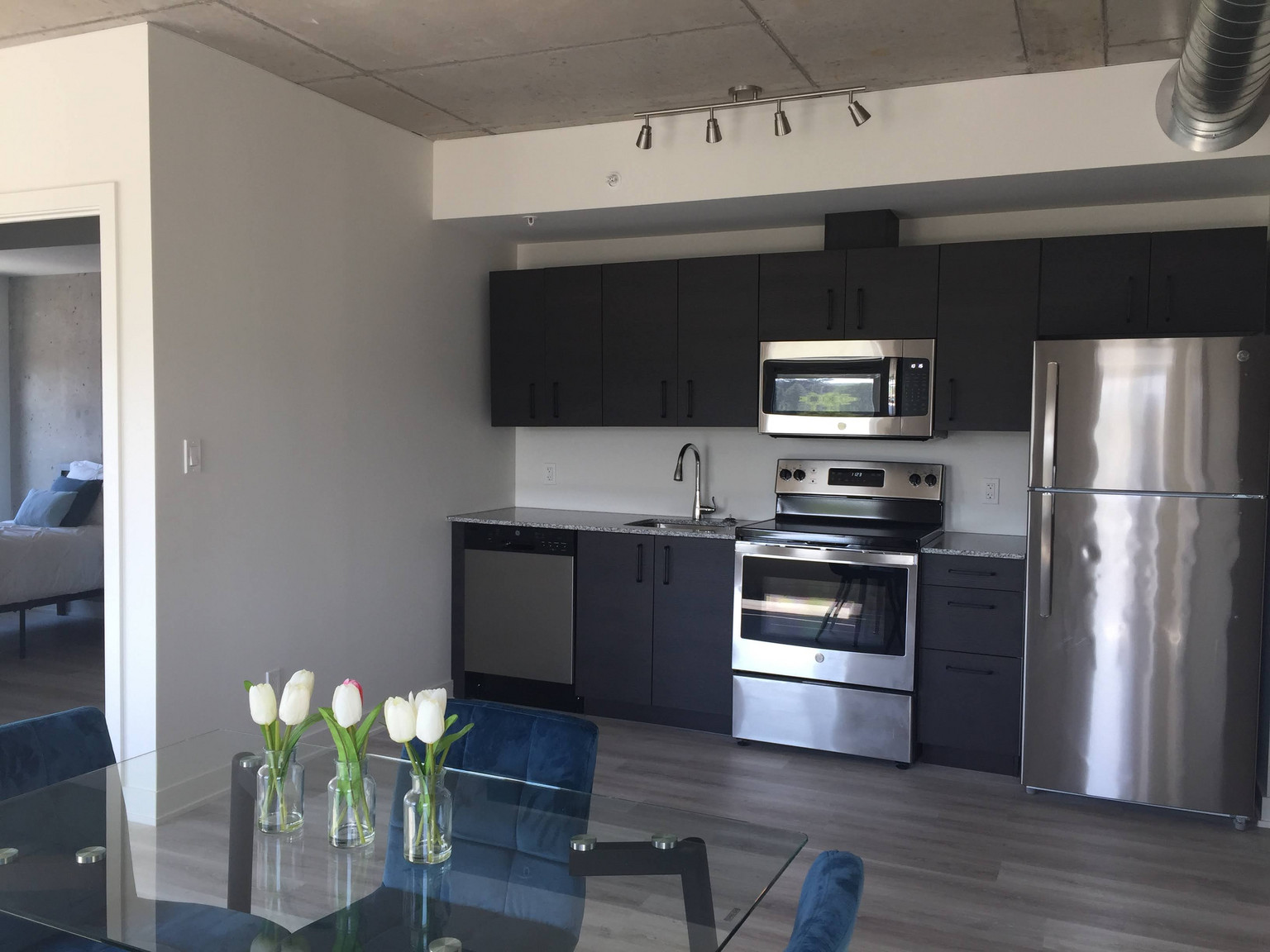 The Highlight Apartments - Photo 6