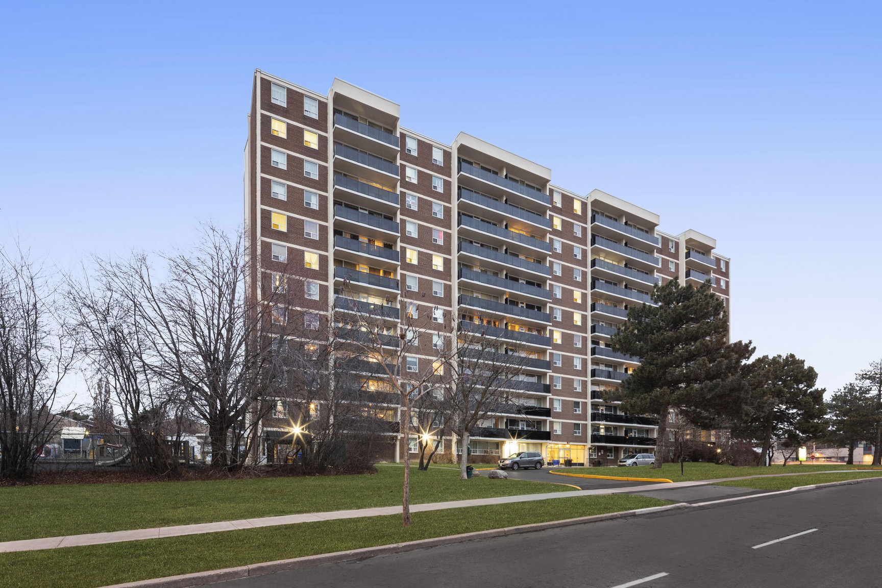 100 York Gate Blvd - Balmoral Estates - Photo 13