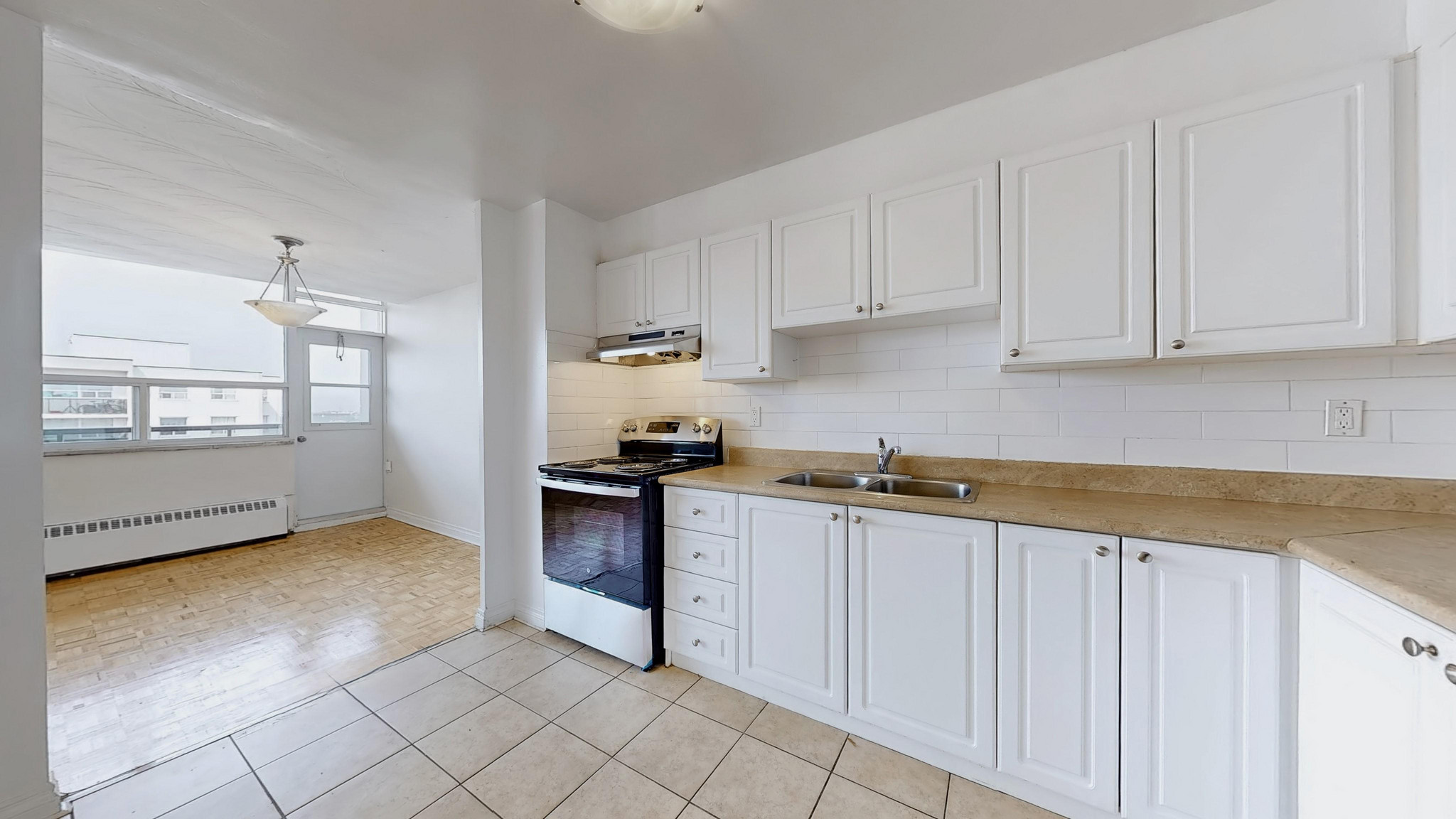 12 Goldfinch Court - Sandringham House - Photo 4
