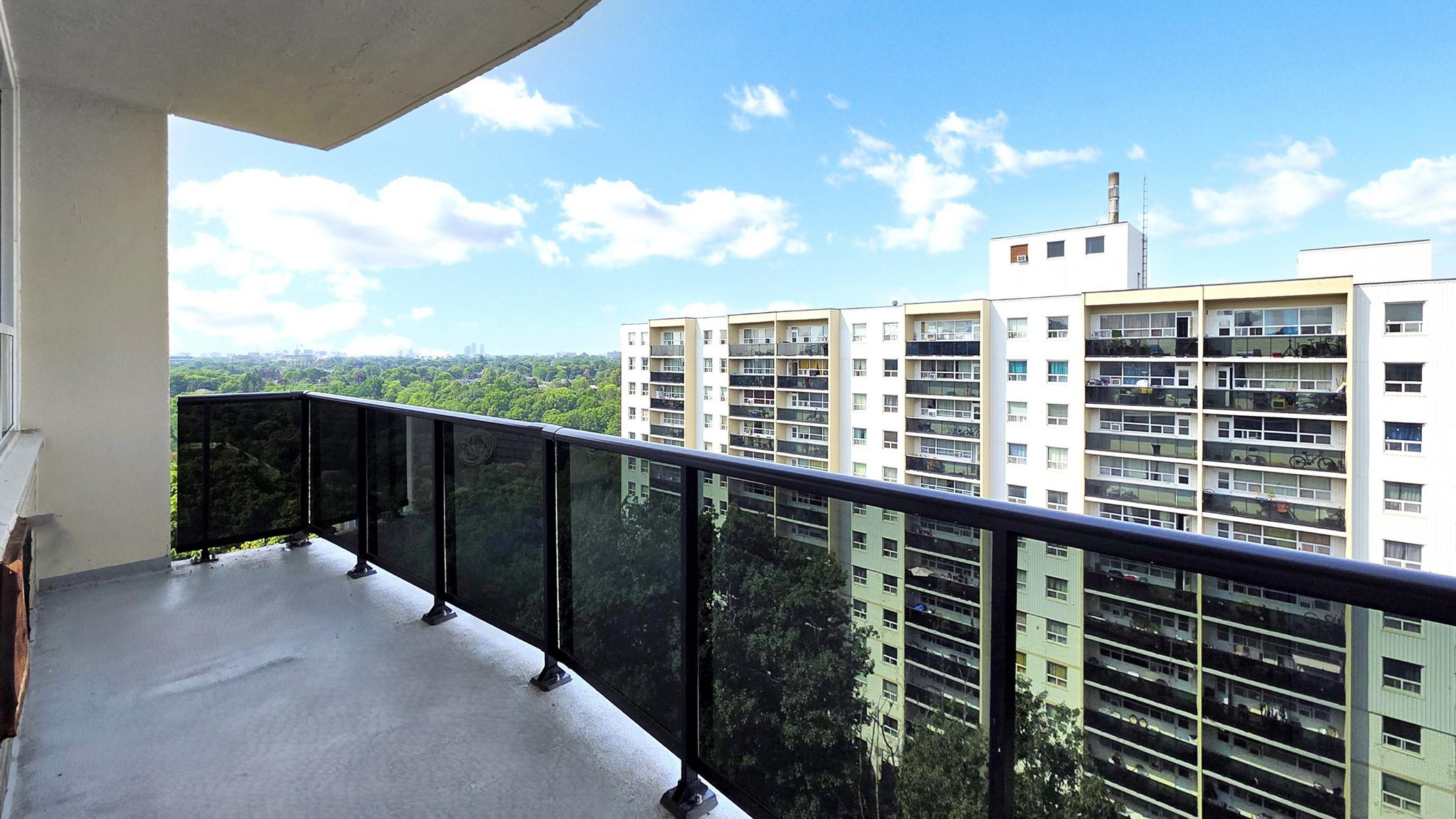 12 Goldfinch Court - Sandringham House - Photo 13