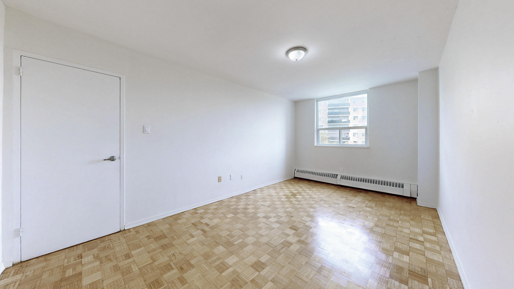 601 Finch Ave. W - Buckingham House - Photo 11