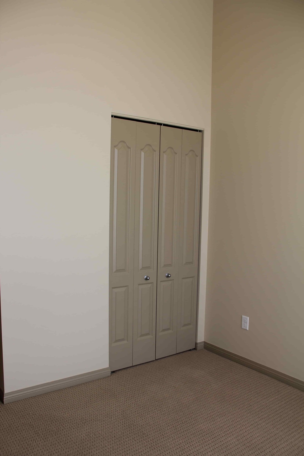 Grand Lyon Terrace Ltd. - Photo 40