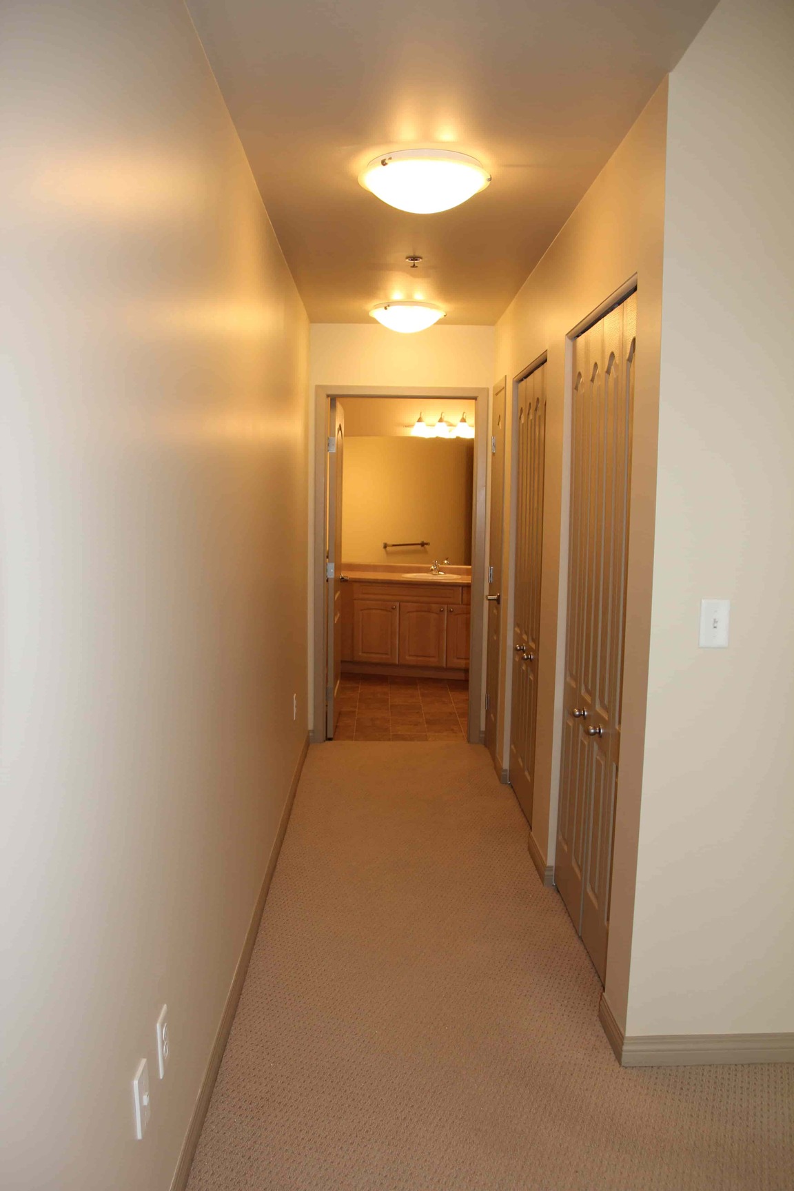 Grand Lyon Terrace Ltd. - Photo 46